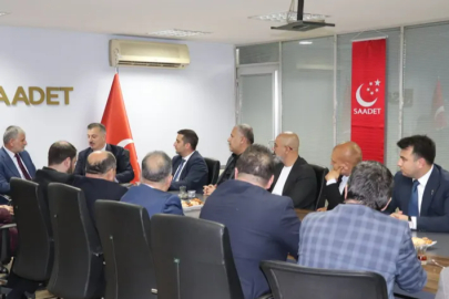 Anahtar Parti Bursa'dan Saadet Partisi Bursa İl Başkanlığı'na ziyaret!