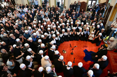 Bursa Yıldırım'da erguvan coşkusu