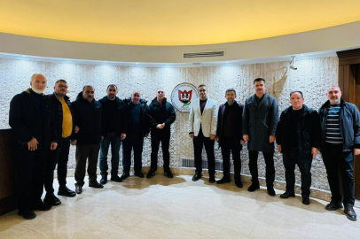 Bursa’da “Temsilde Adalet ve Fırsat Eşitliği” Çağrısı: Muş Dernekleri Federasyonu’ndan Kapsamlı Açıklama Muşlu STK’lardan Bursa’ya Birlik ve Ortak Yaşam Vurgusu