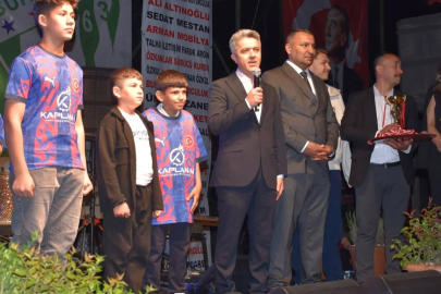 Gümüşpınar’da Bayram Coşkusu Binleri Buluşturdu: Futbol Turnuvasından Muhteşem Konsere Uzanan Unutulmaz Gece