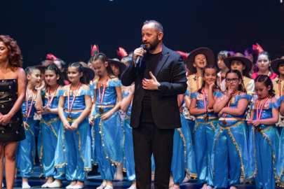BÜYÜLÜ BAVUL, YOĞUN İLGİ ÜZERİNE 4 EKİM’DE YENİDEN SAHNEDE